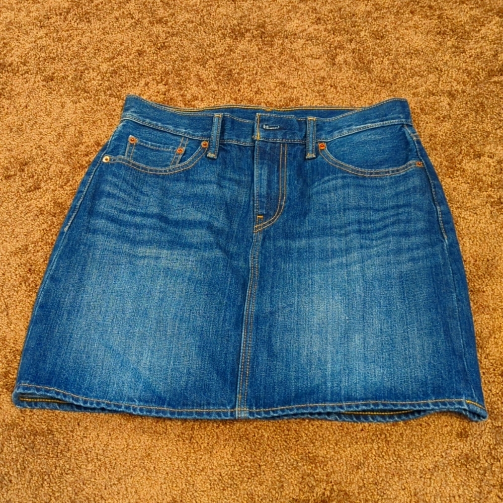 Levi denim skirt